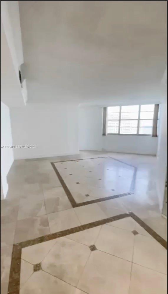 801 Brickell Bay Dr # 1470