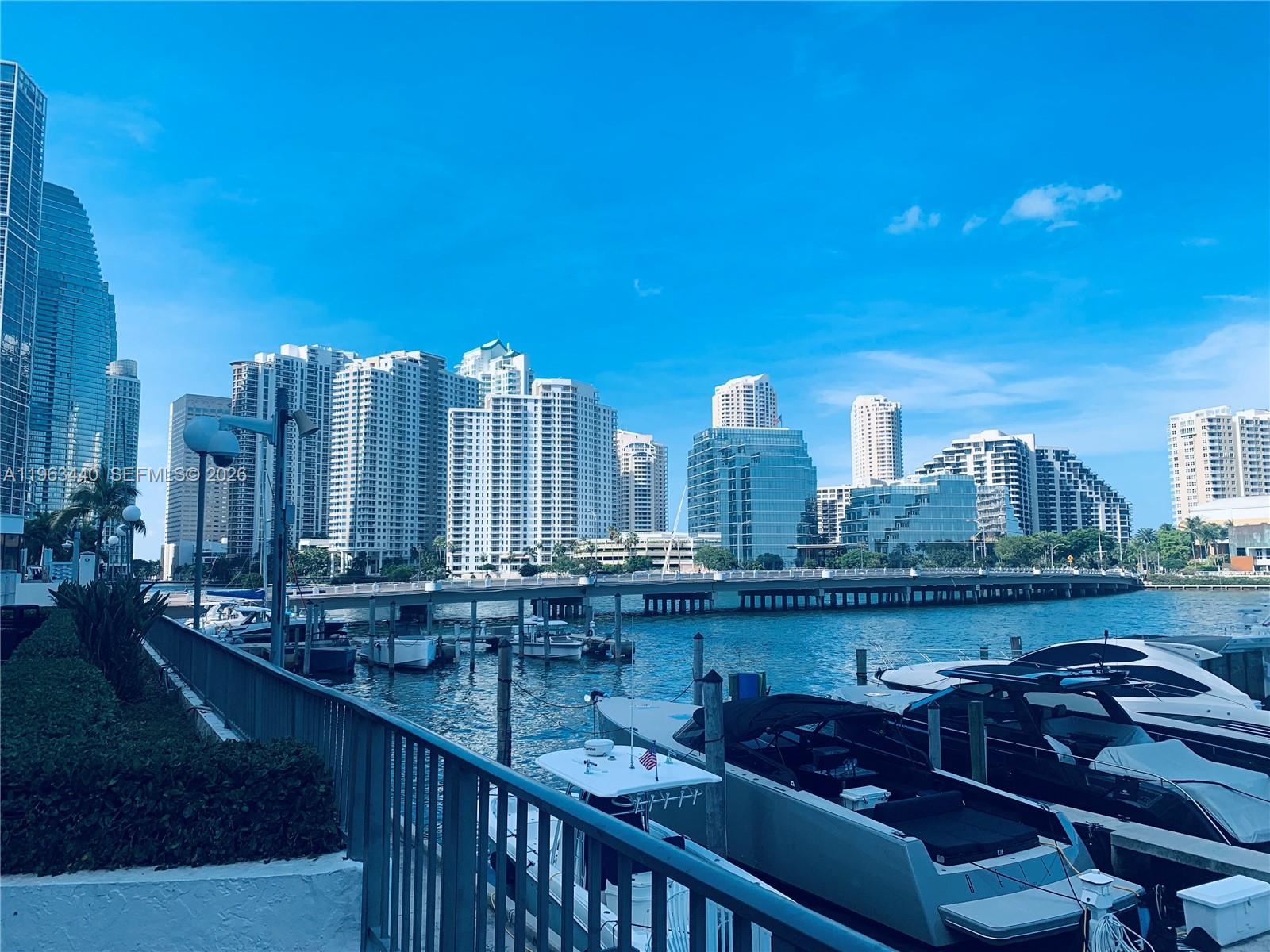 801 Brickell Bay Dr # 1470