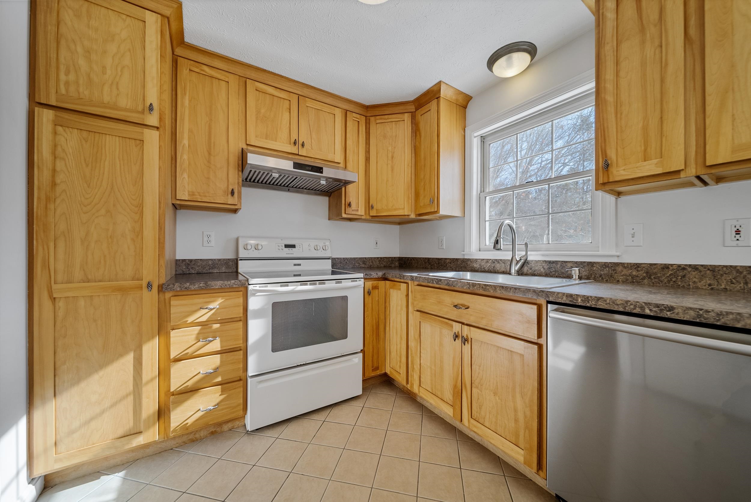 20 Larson Drive Unit: 20