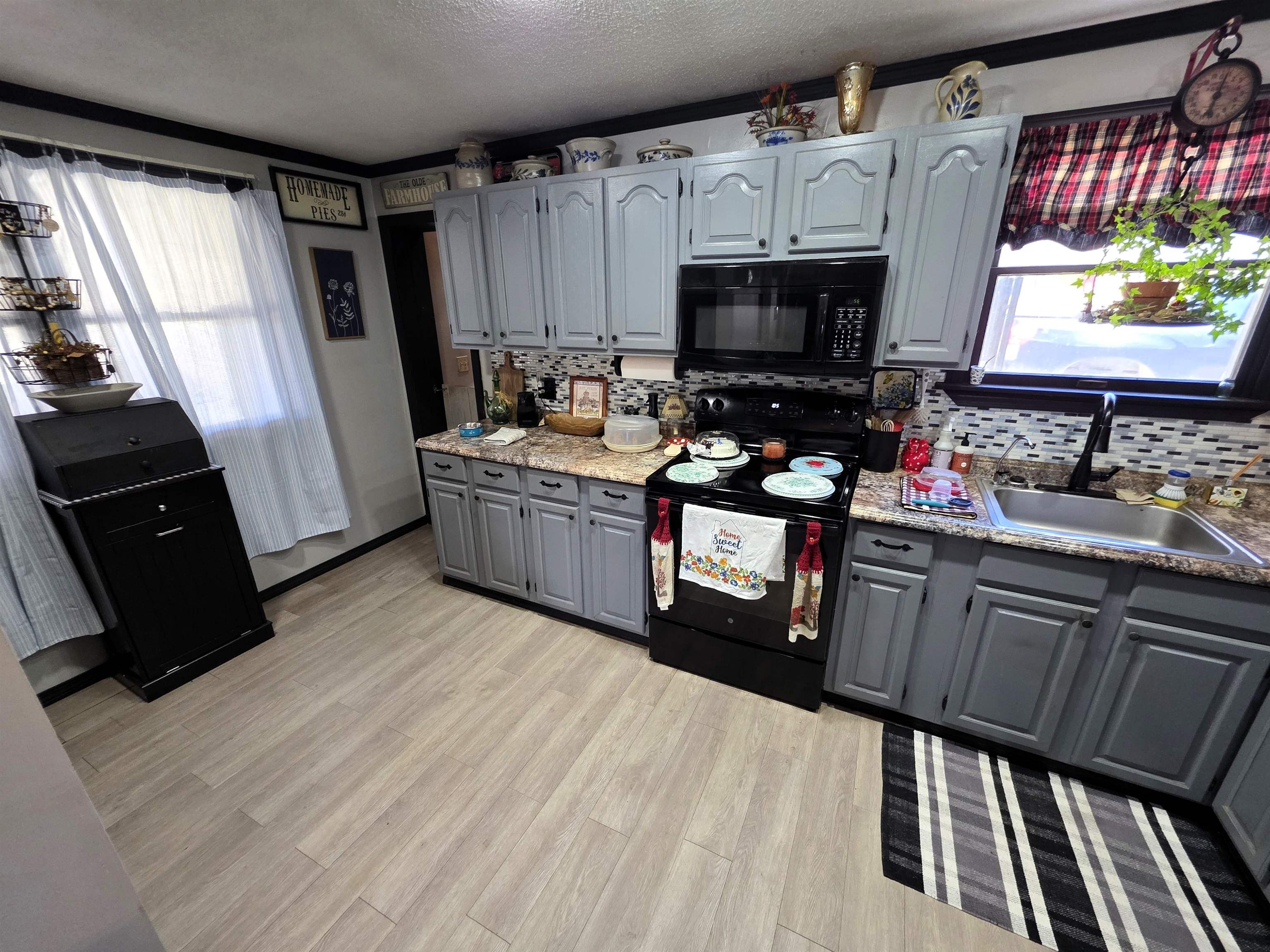 50 Knotty Knoll Circle