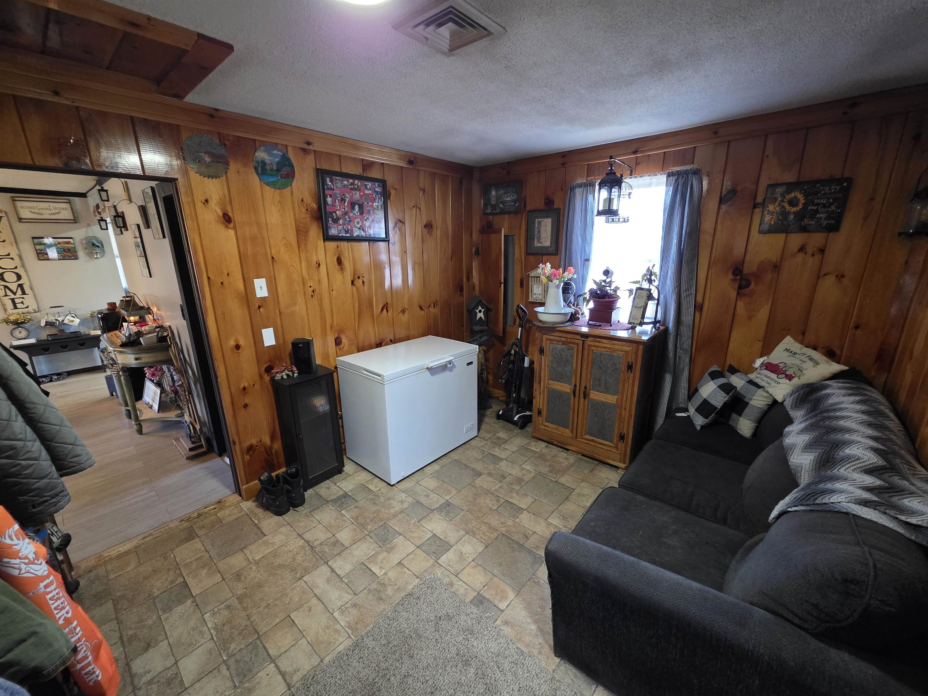50 Knotty Knoll Circle