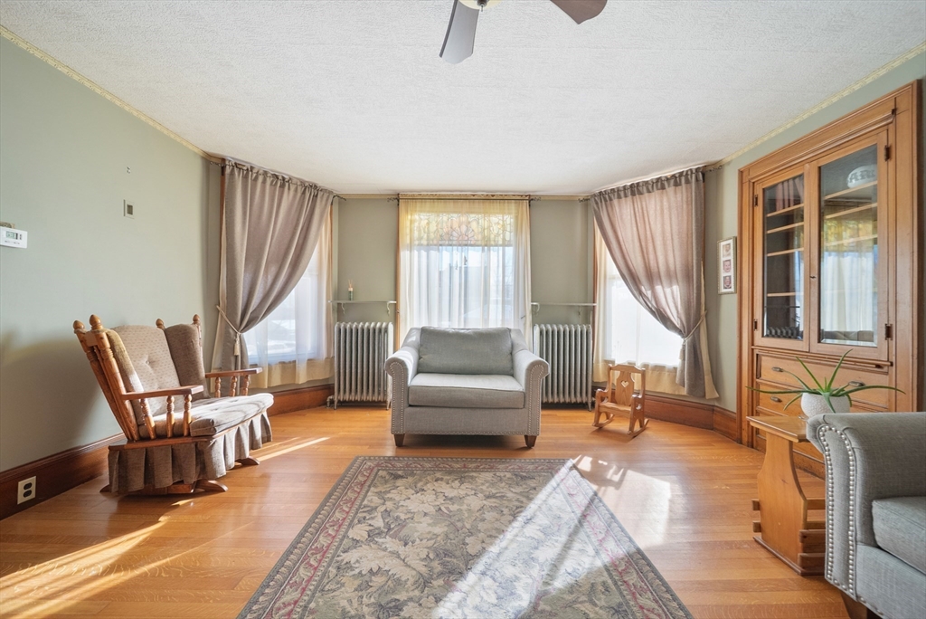 143 Summer St