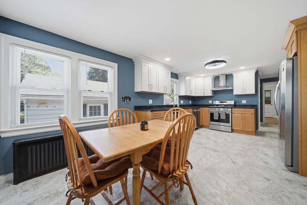 16 Baremeadow St