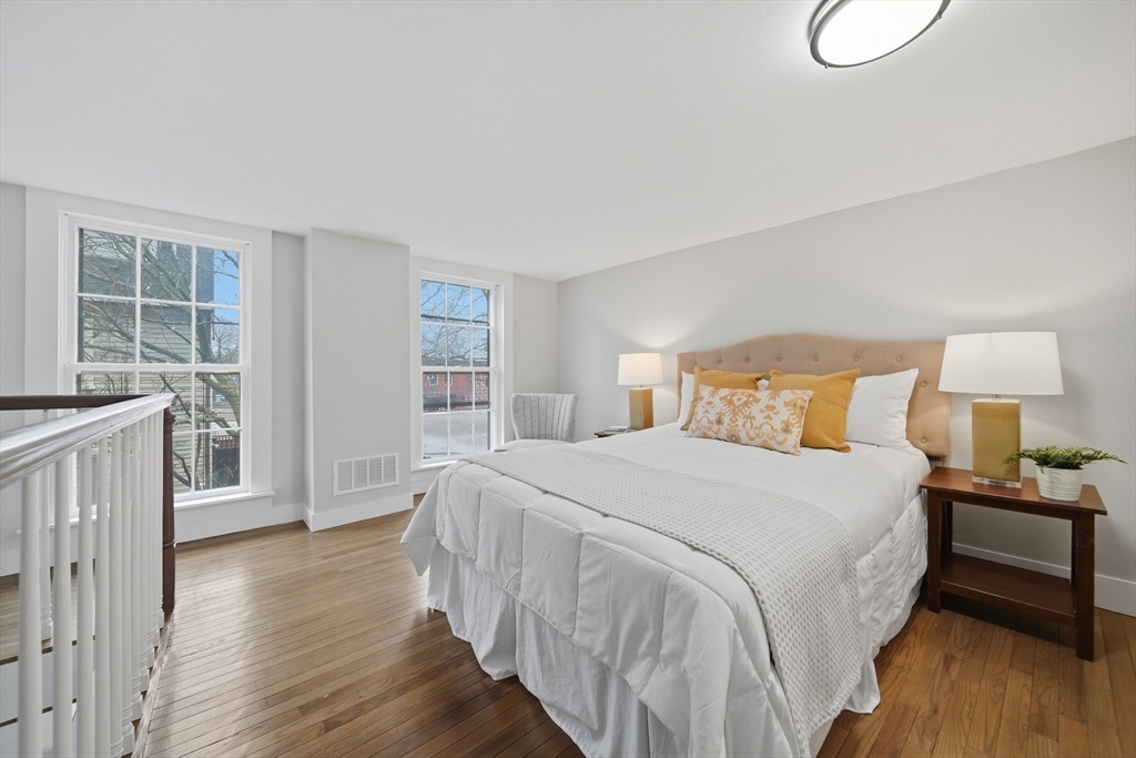 68 Pleasant St # 3