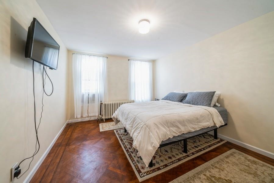 218 OLEAN AVE