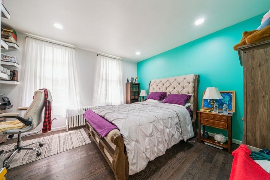 218 OLEAN AVE