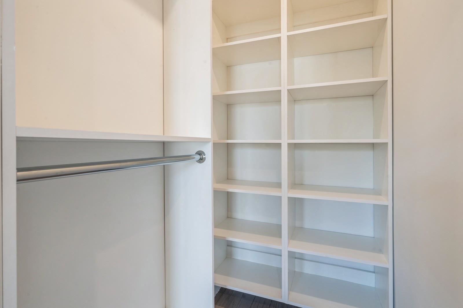 94 ASTOR PL Unit: 2