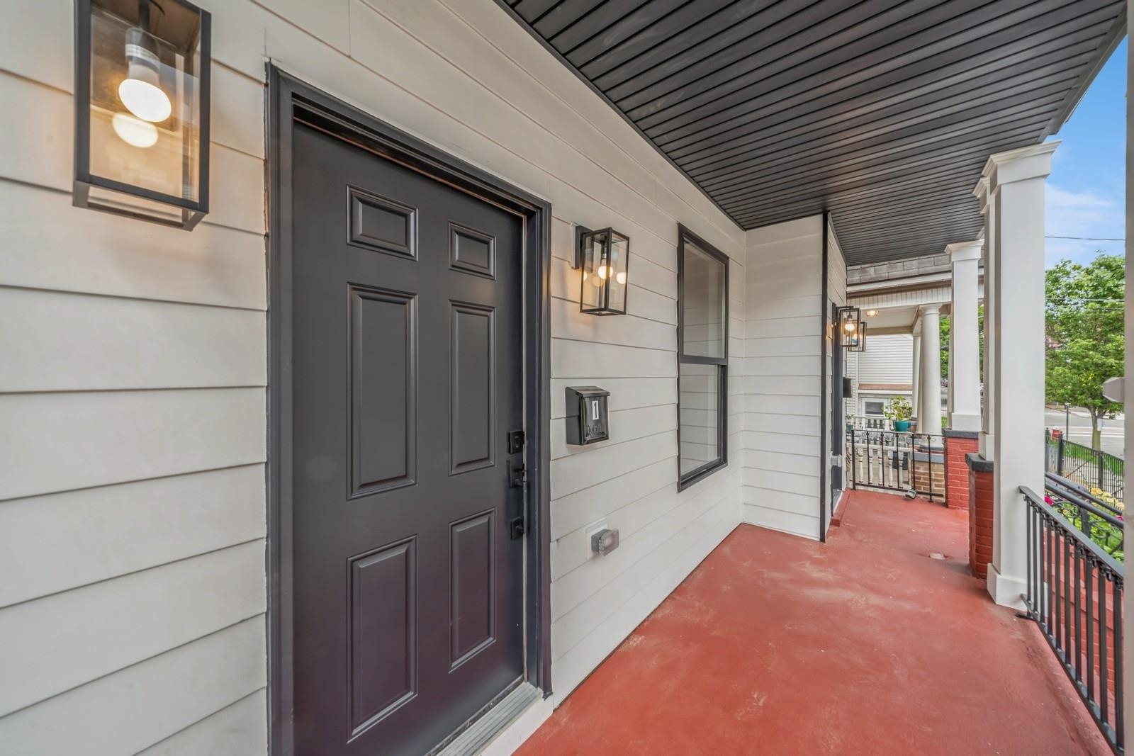 94 ASTOR PL Unit: 2
