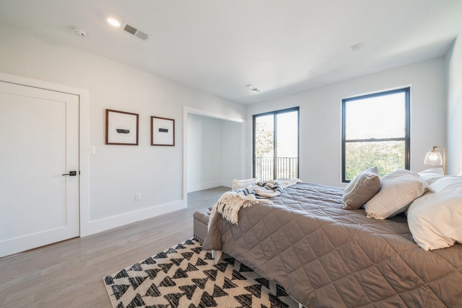 94 ASTOR PL Unit: 2