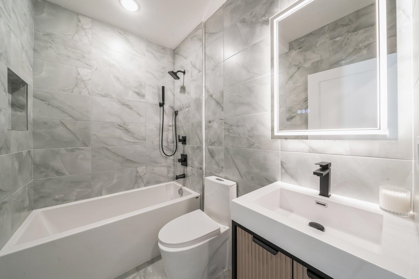 94 ASTOR PL Unit: 2