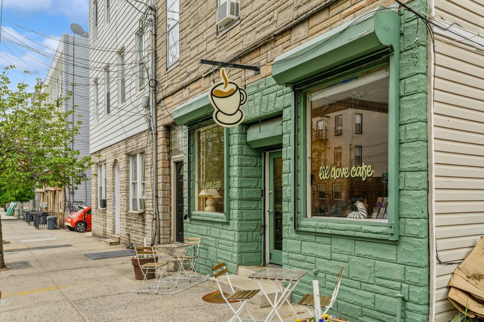 543 PALISADE AVE Unit: 5