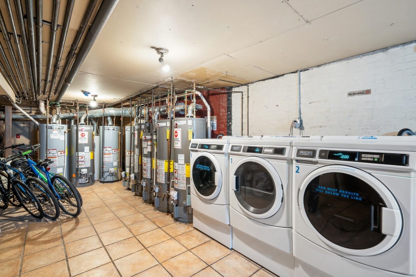 378 BALDWIN AVE Unit: 1L