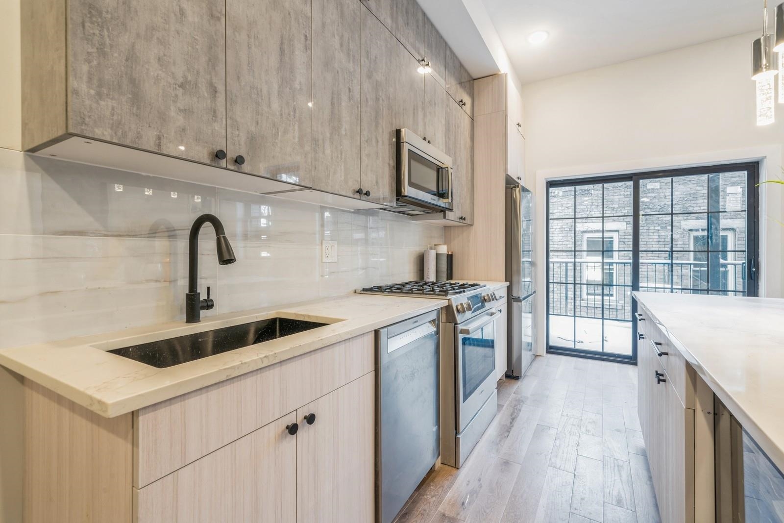 545 PALISADE AVE Unit: 1