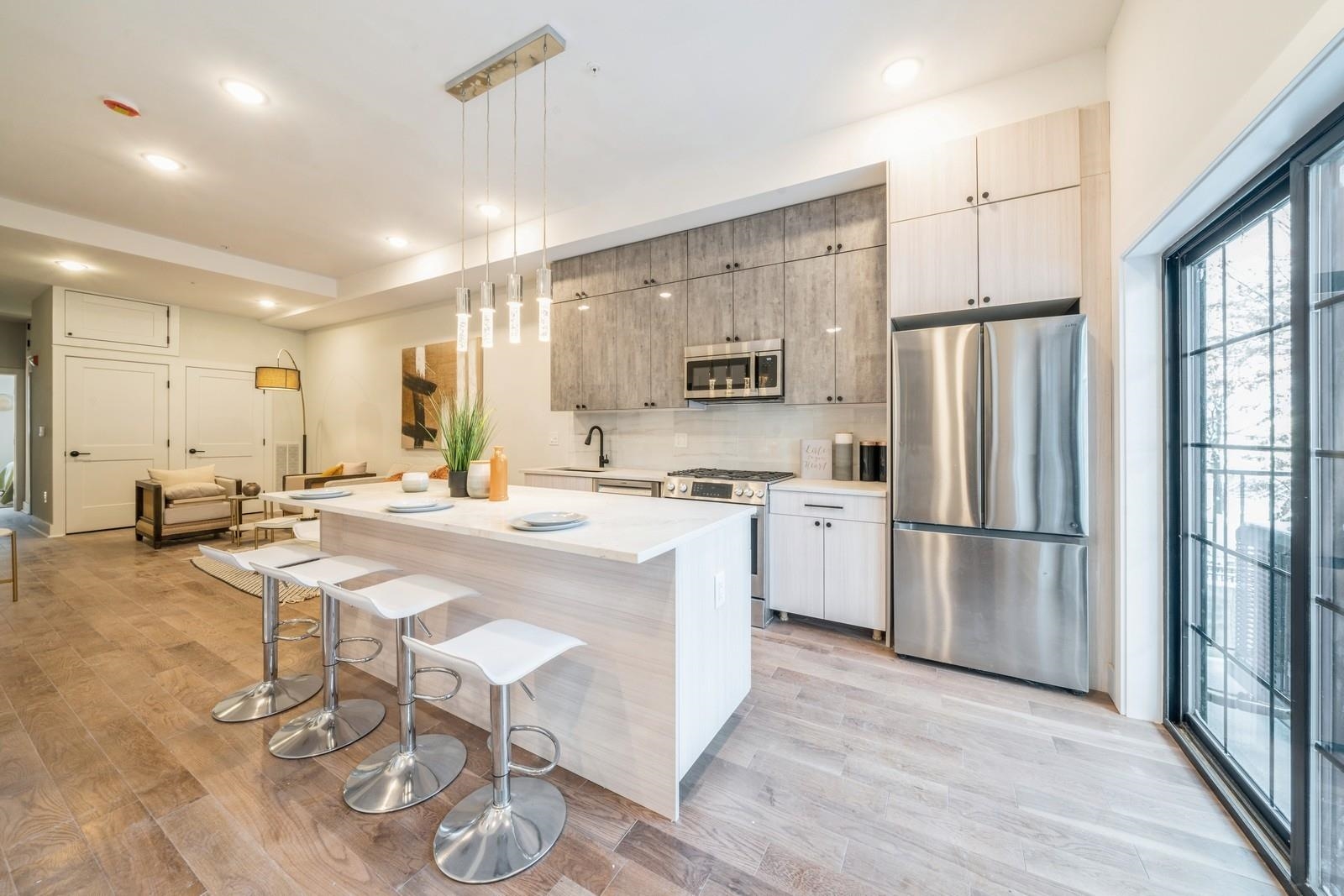 545 PALISADE AVE Unit: 1