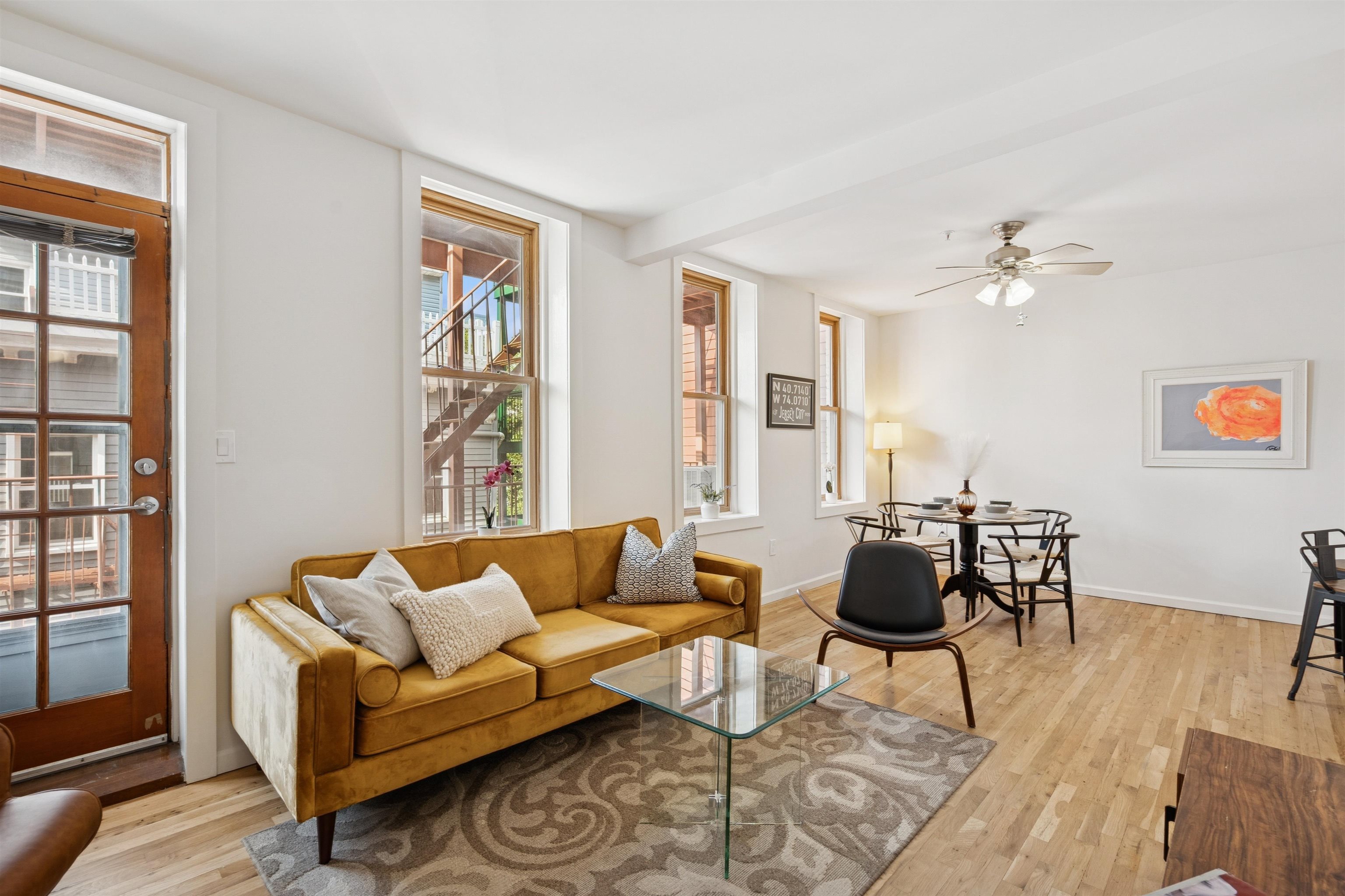 110 MORRIS ST Unit: 301