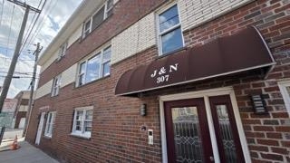307 9TH ST Unit: 2A