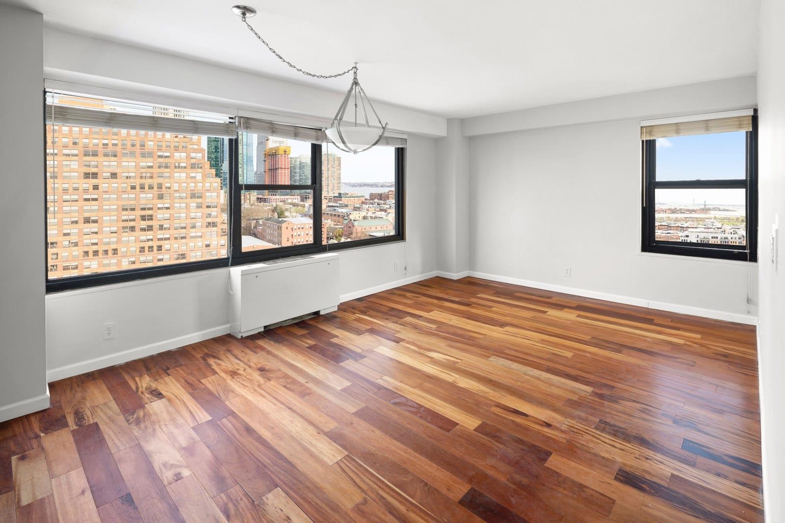 135 MONTGOMERY ST Unit: A-19