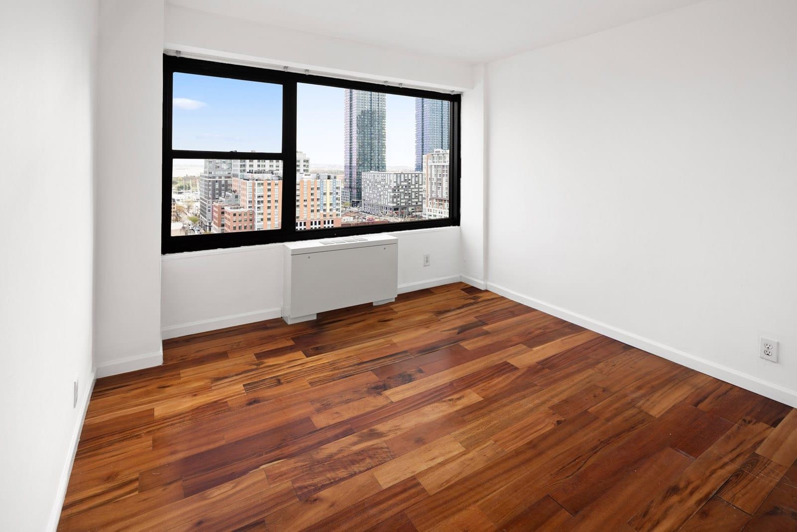 135 MONTGOMERY ST Unit: A-19