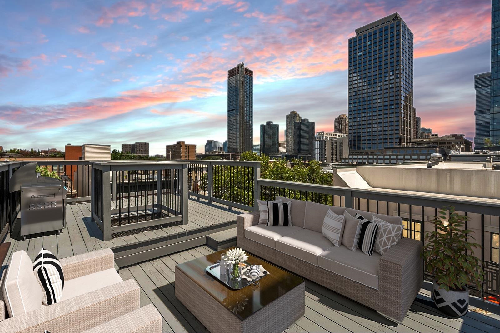 227 BAY ST Unit: 4B