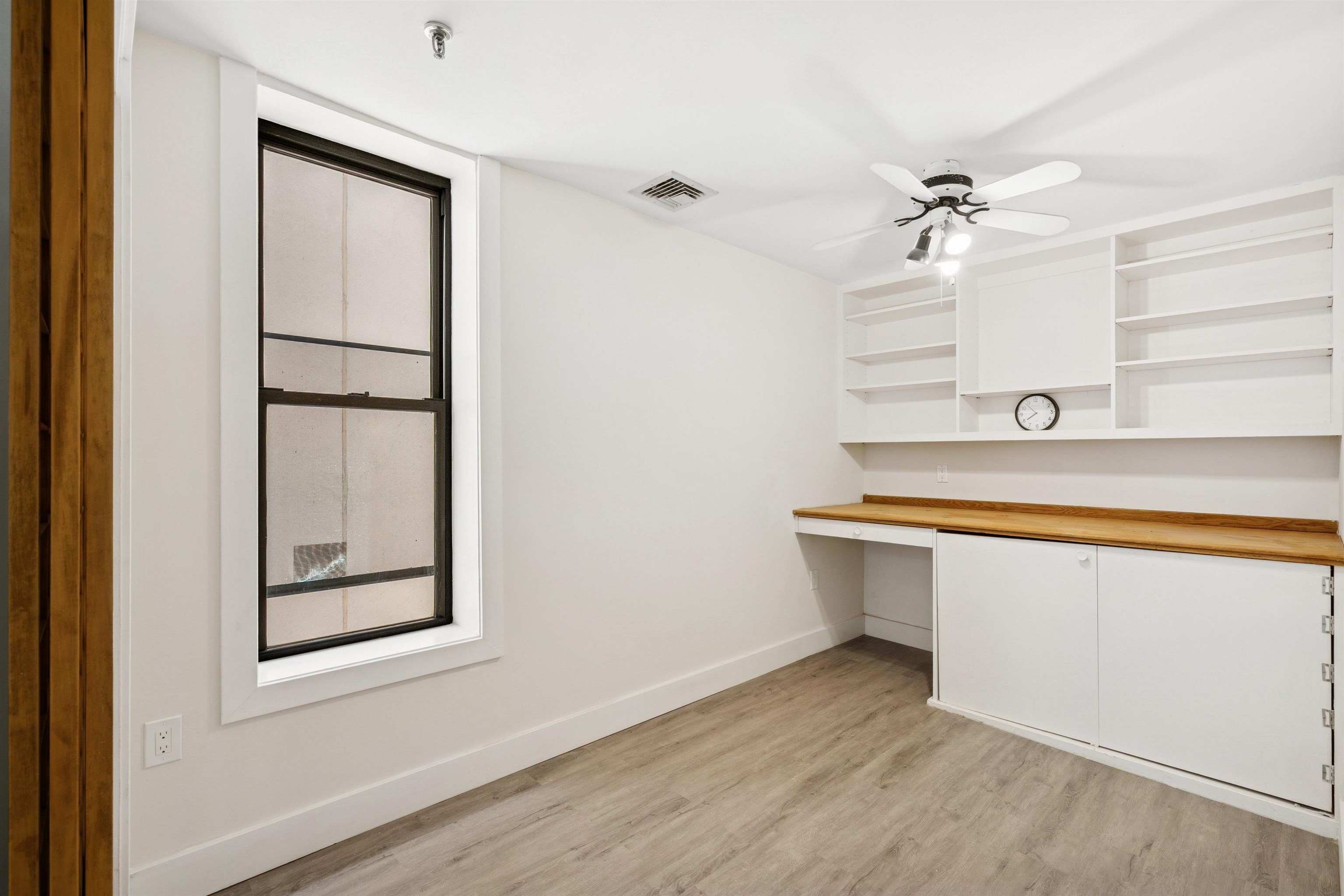 227 BAY ST Unit: 4B