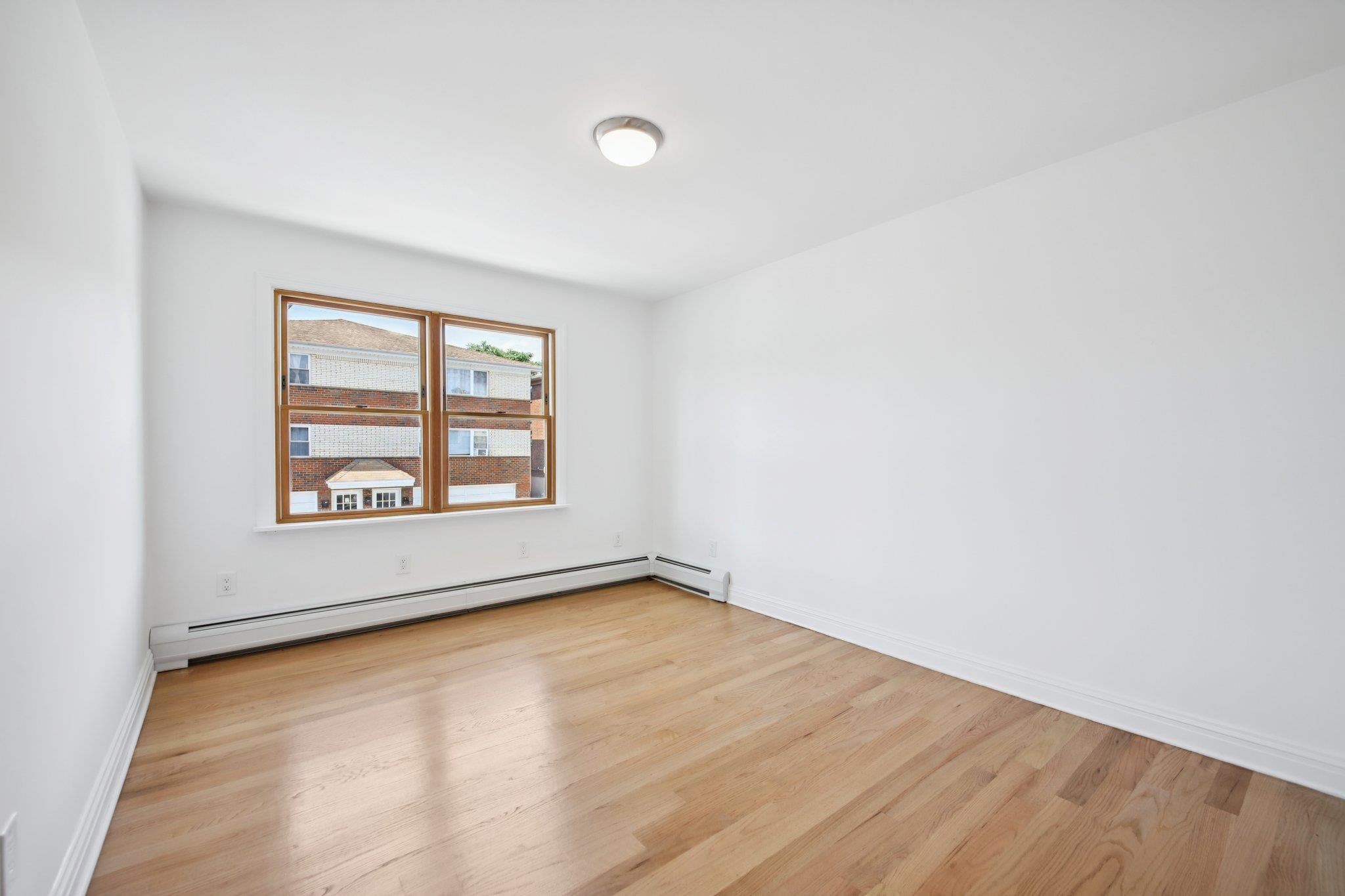 307 9TH ST Unit: 2A