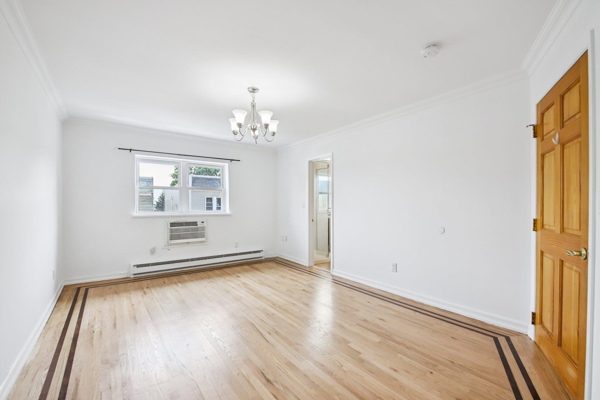 7405 1ST AVE Unit: 2