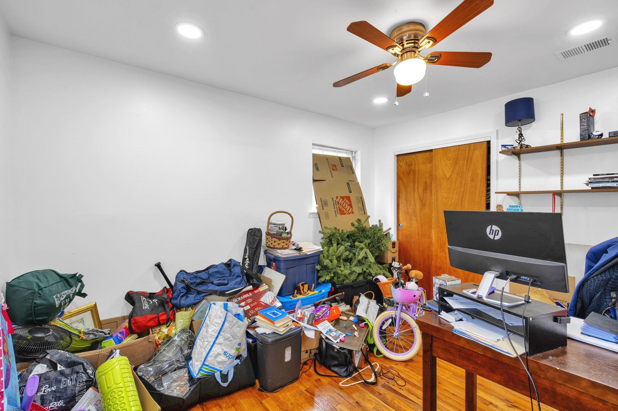 15 COLLEGE DR Unit: 15