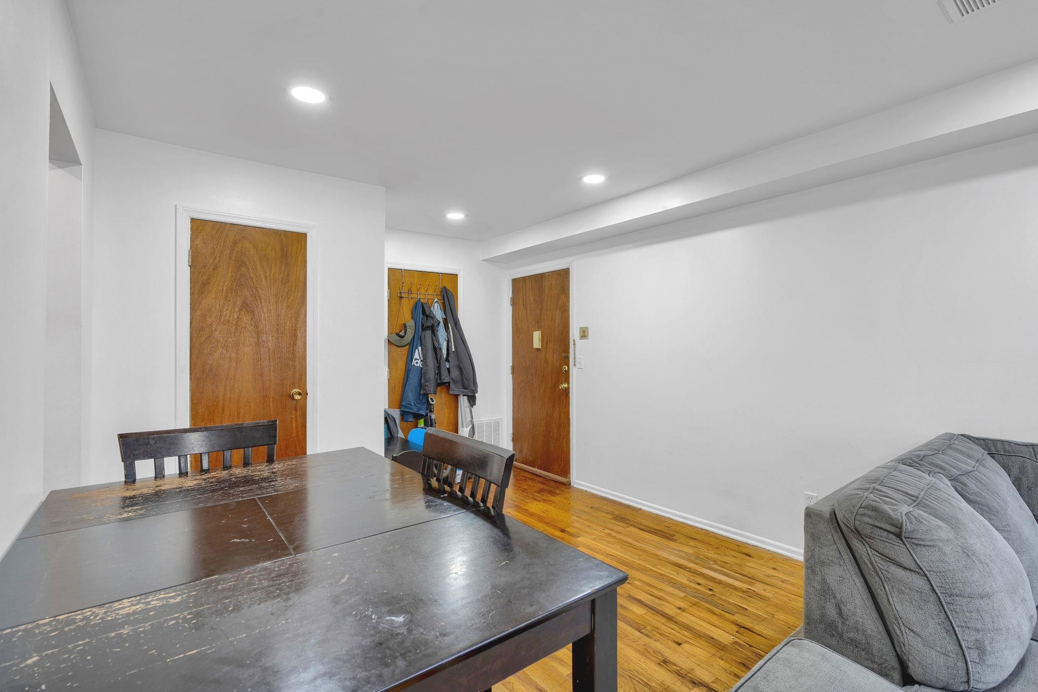 15 COLLEGE DR Unit: 15