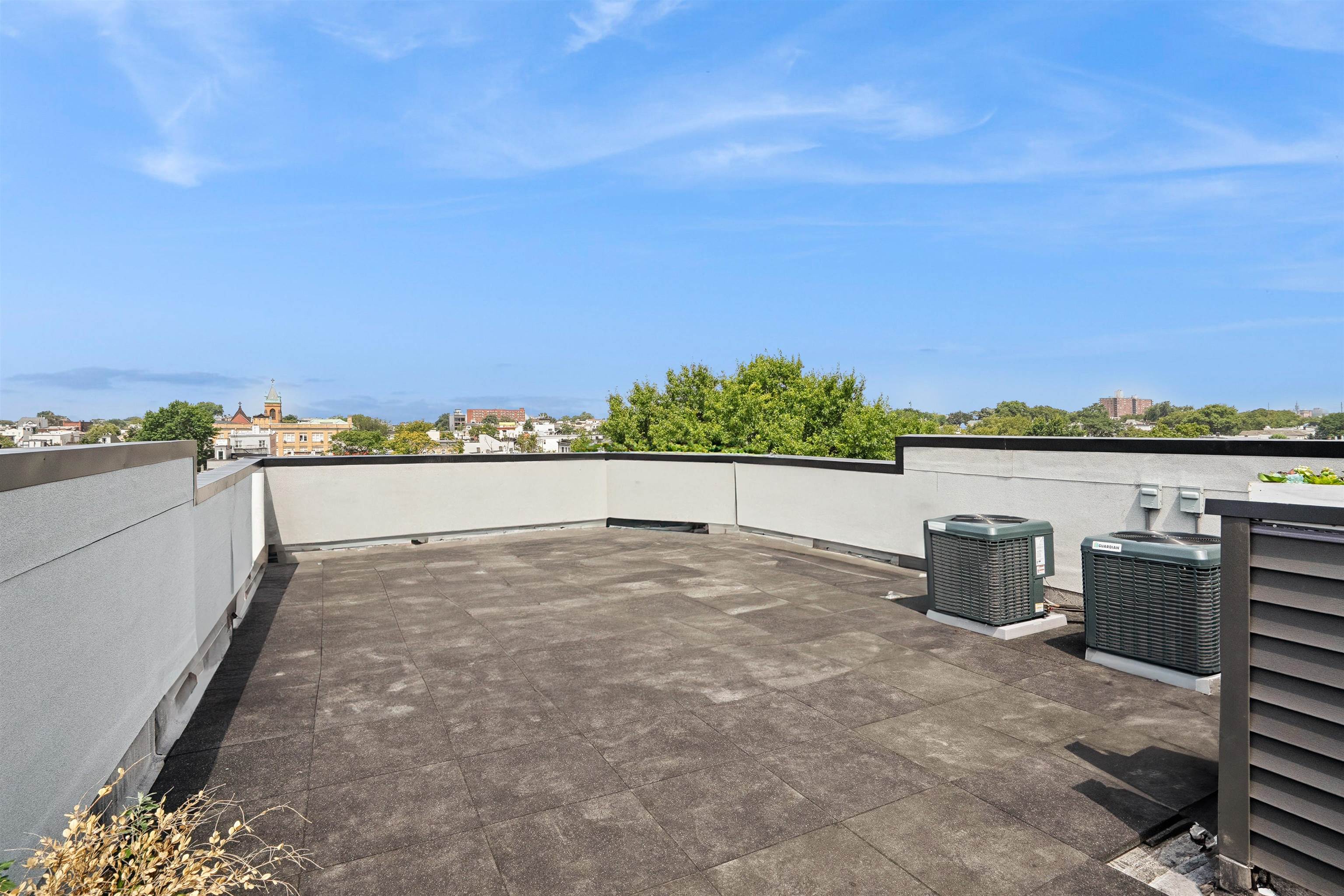 545 PALISADE AVE Unit: 1