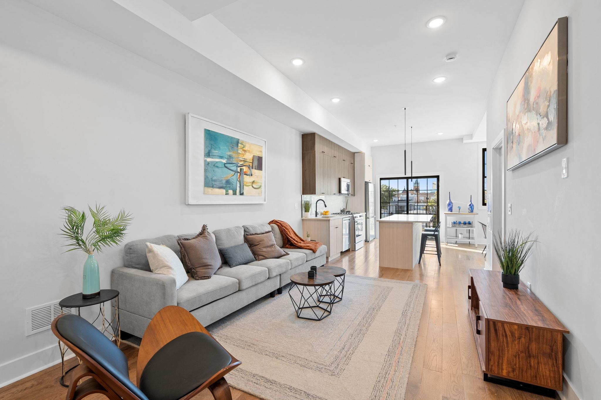 545 PALISADE AVE Unit: 4