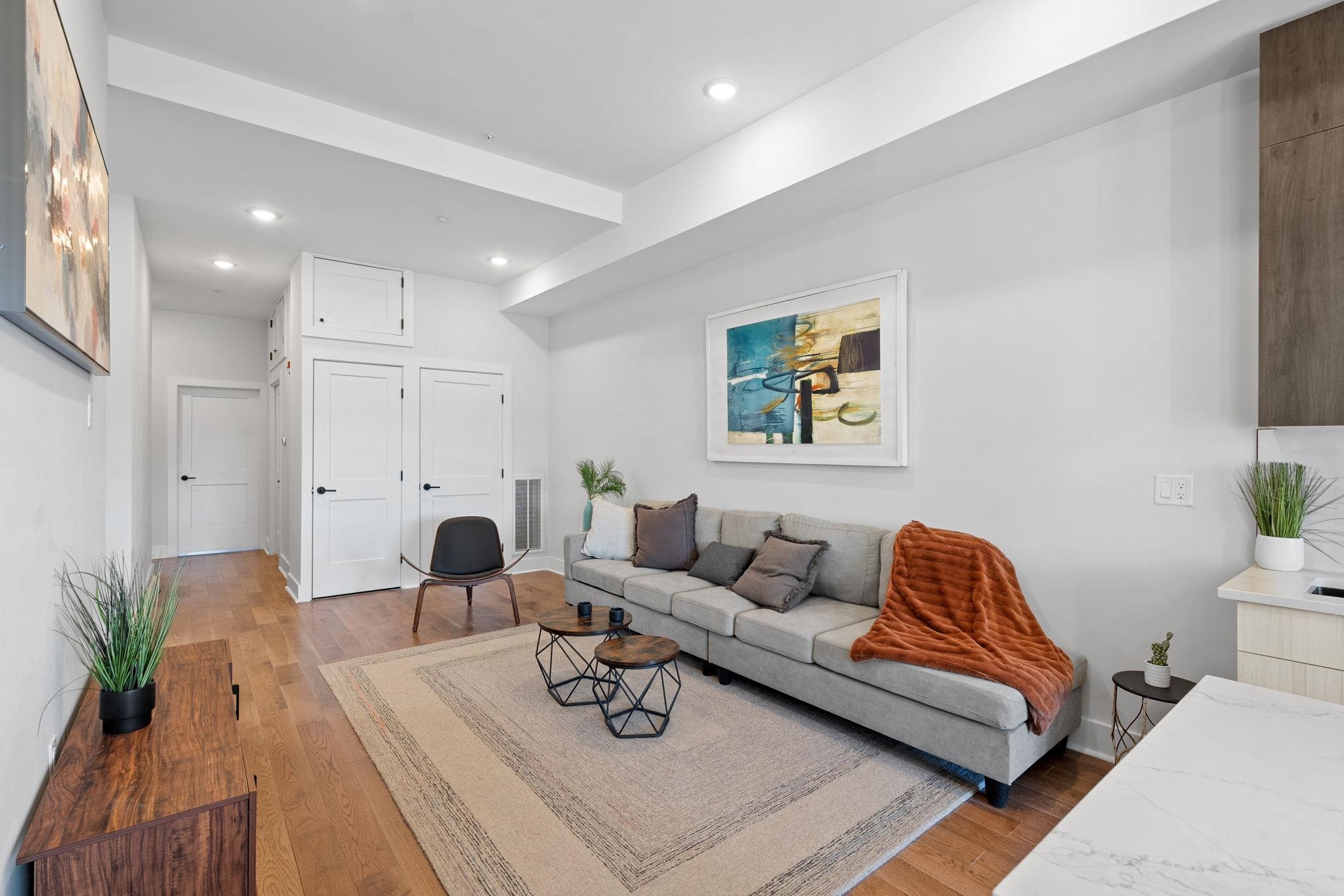 545 PALISADE AVE Unit: 4