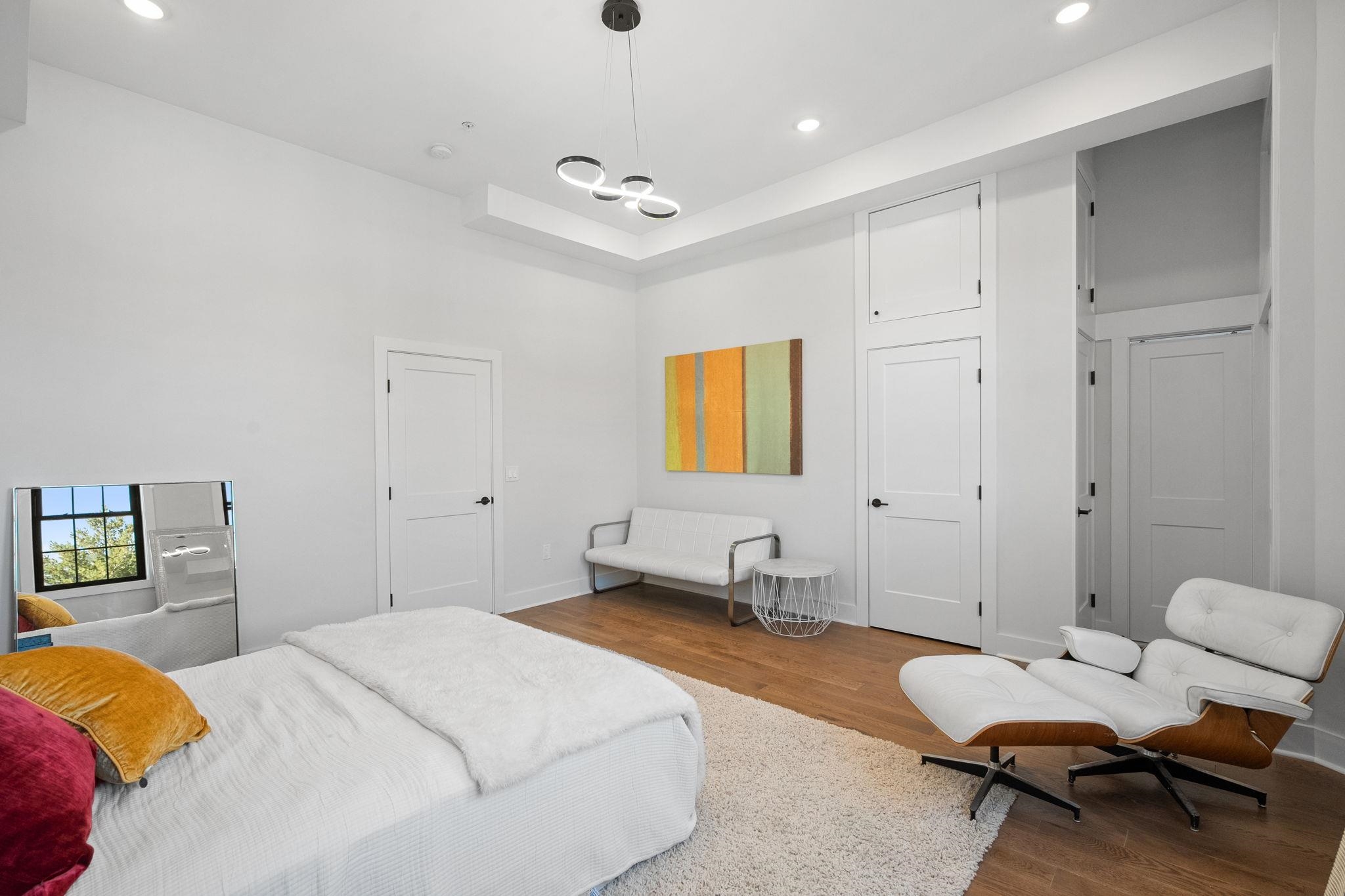 545 PALISADE AVE Unit: 4