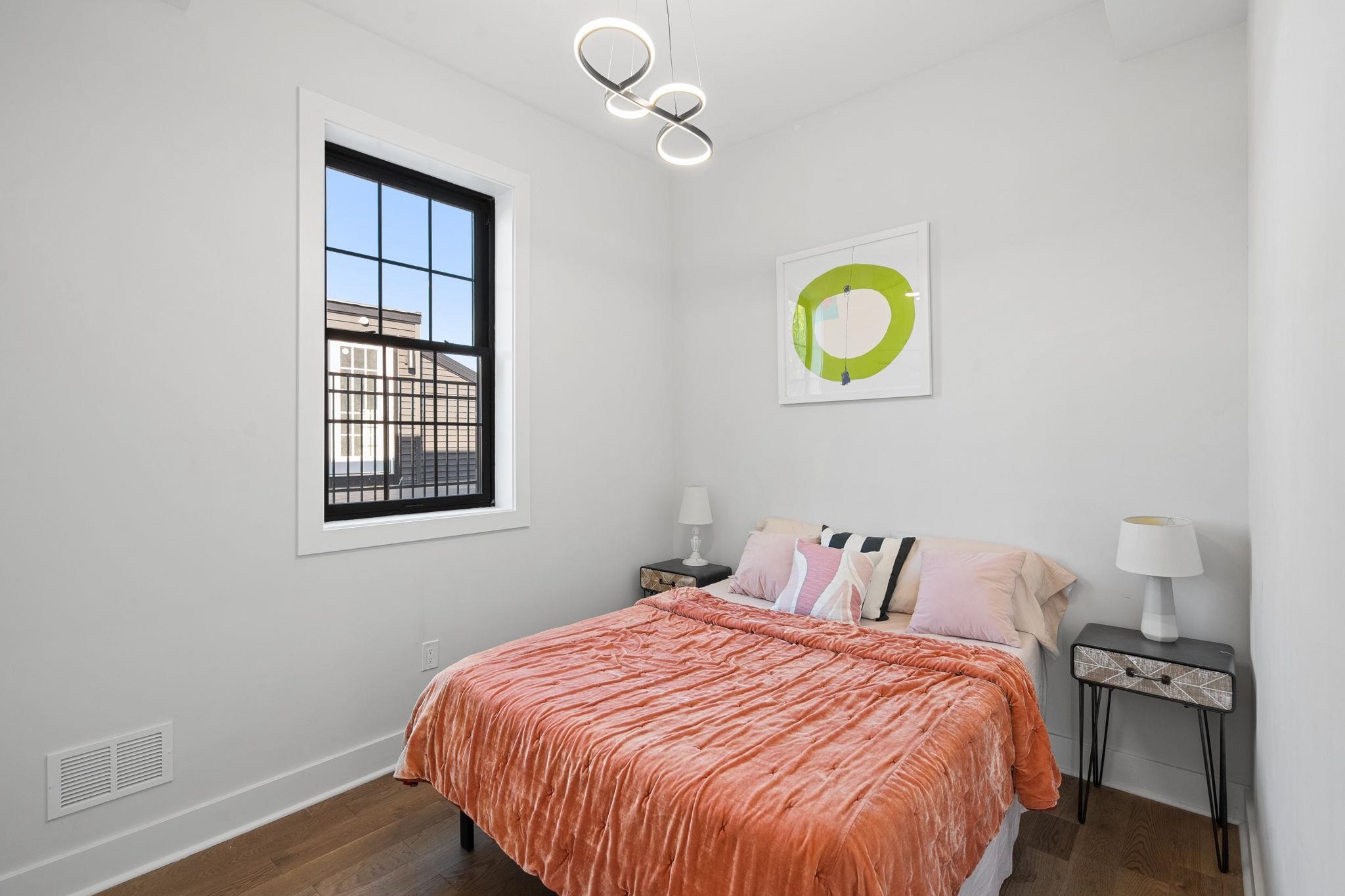 545 PALISADE AVE Unit: 4