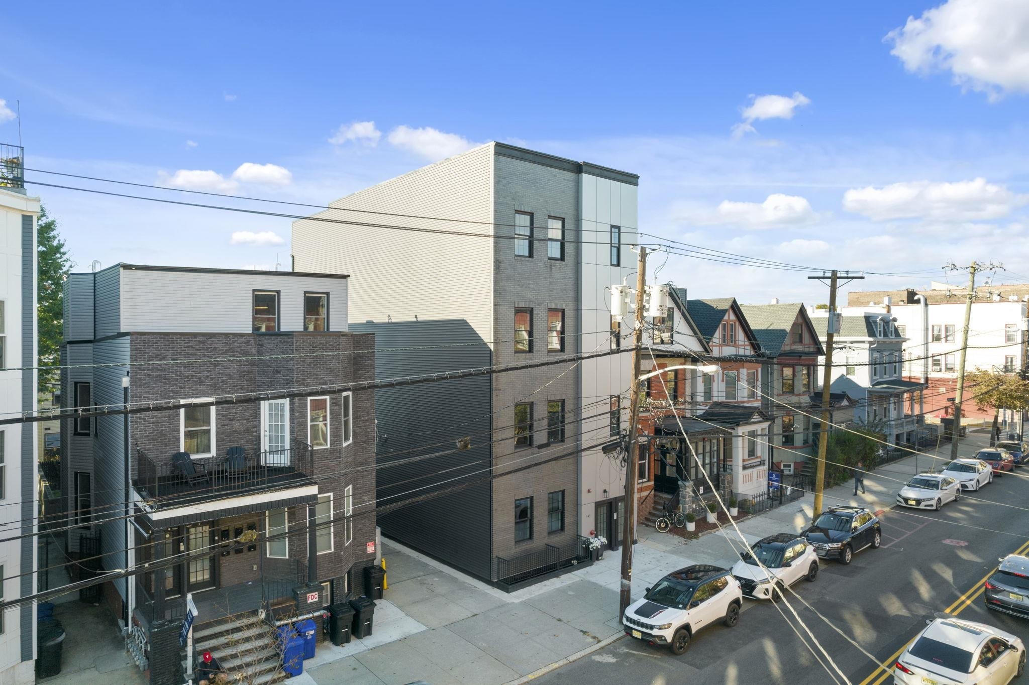 545 PALISADE AVE Unit: 4