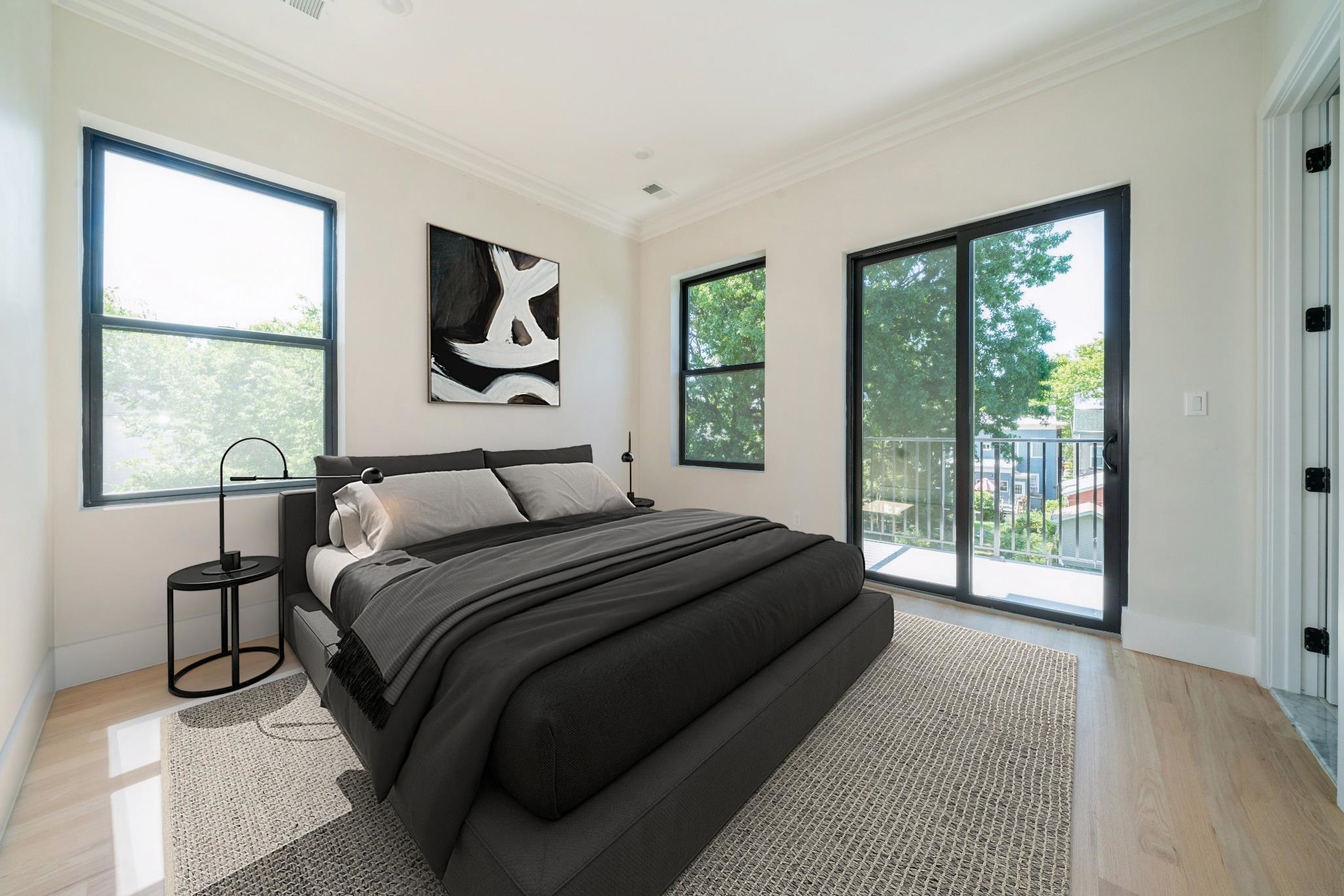 203 HUTTON ST Unit: 2