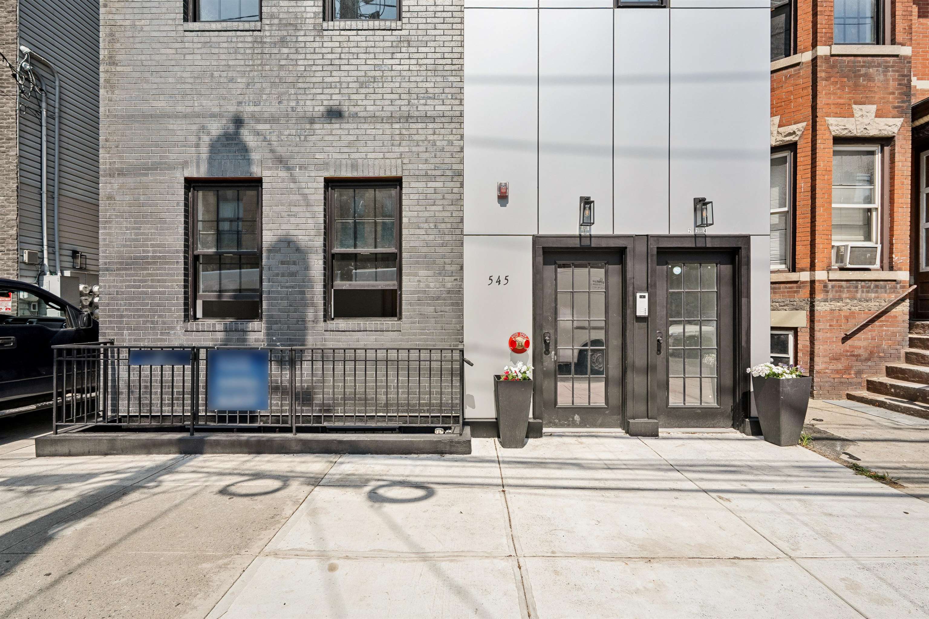 545 PALISADE AVE Unit: 1