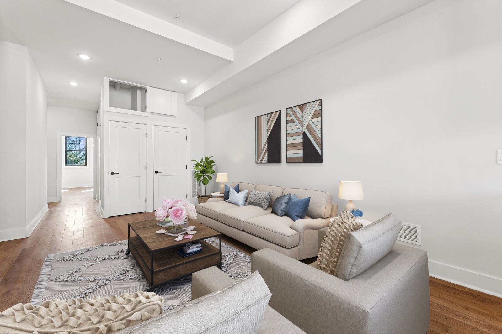 545 PALISADE AVE Unit: 1