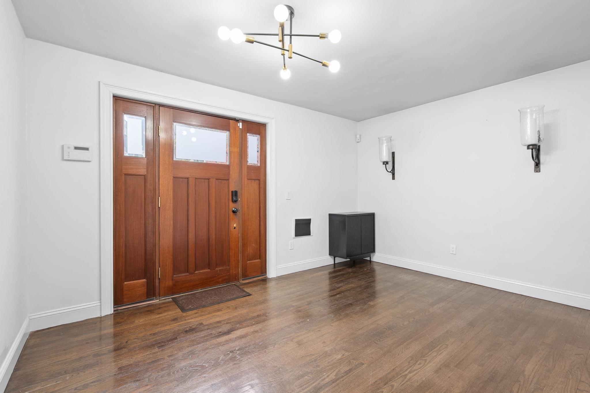 76 HACKENSACK PLANK RD