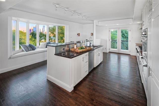 76 HACKENSACK PLANK RD