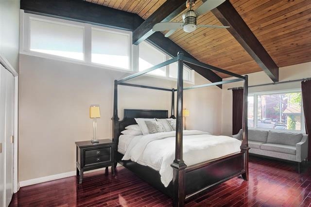 76 HACKENSACK PLANK RD