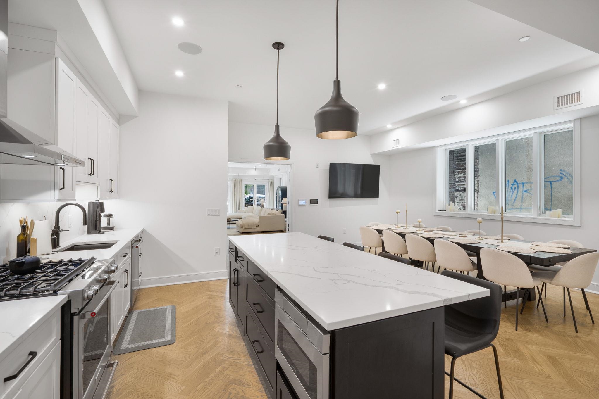 151 WEBSTER AVE Unit: 101