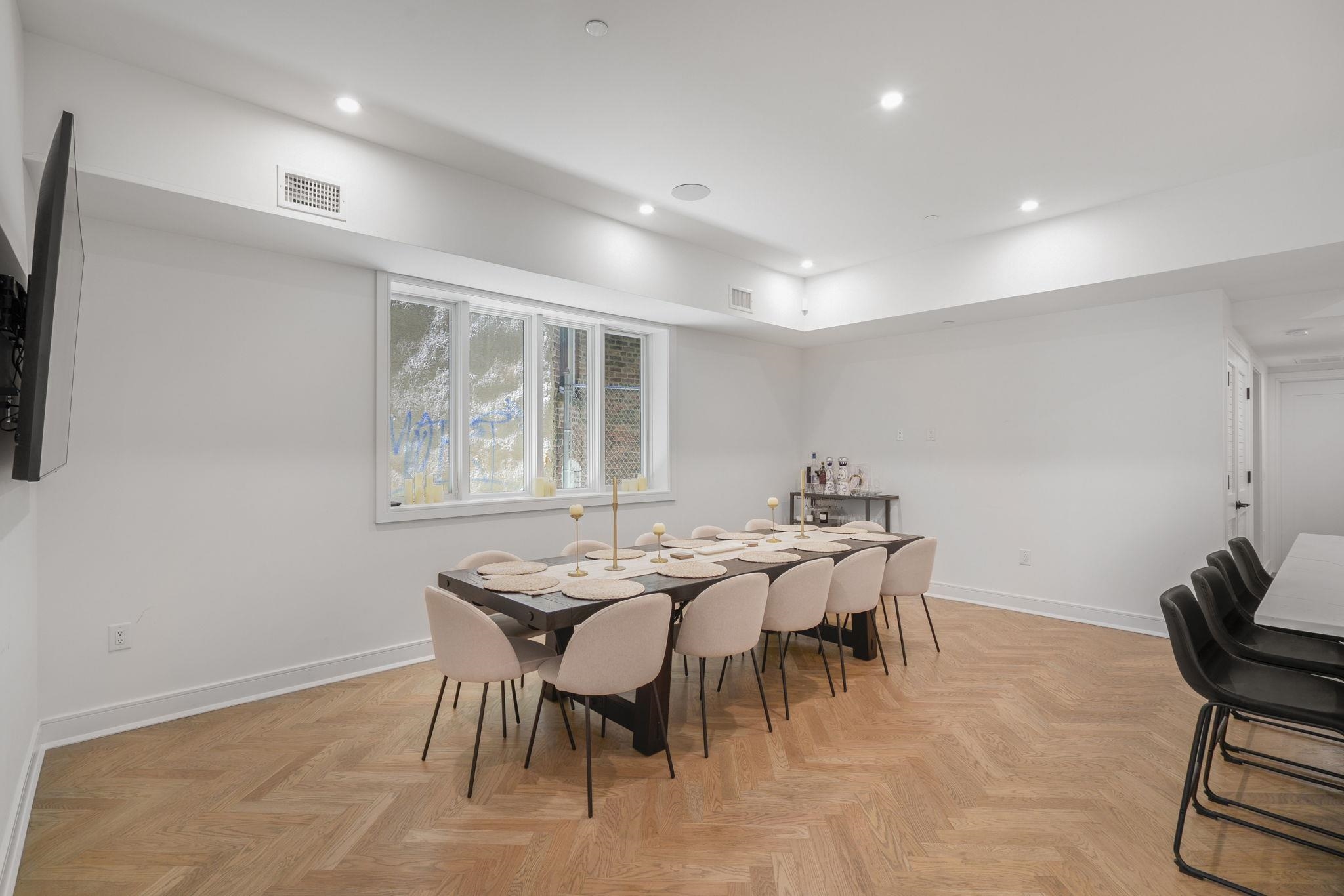 151 WEBSTER AVE Unit: 101