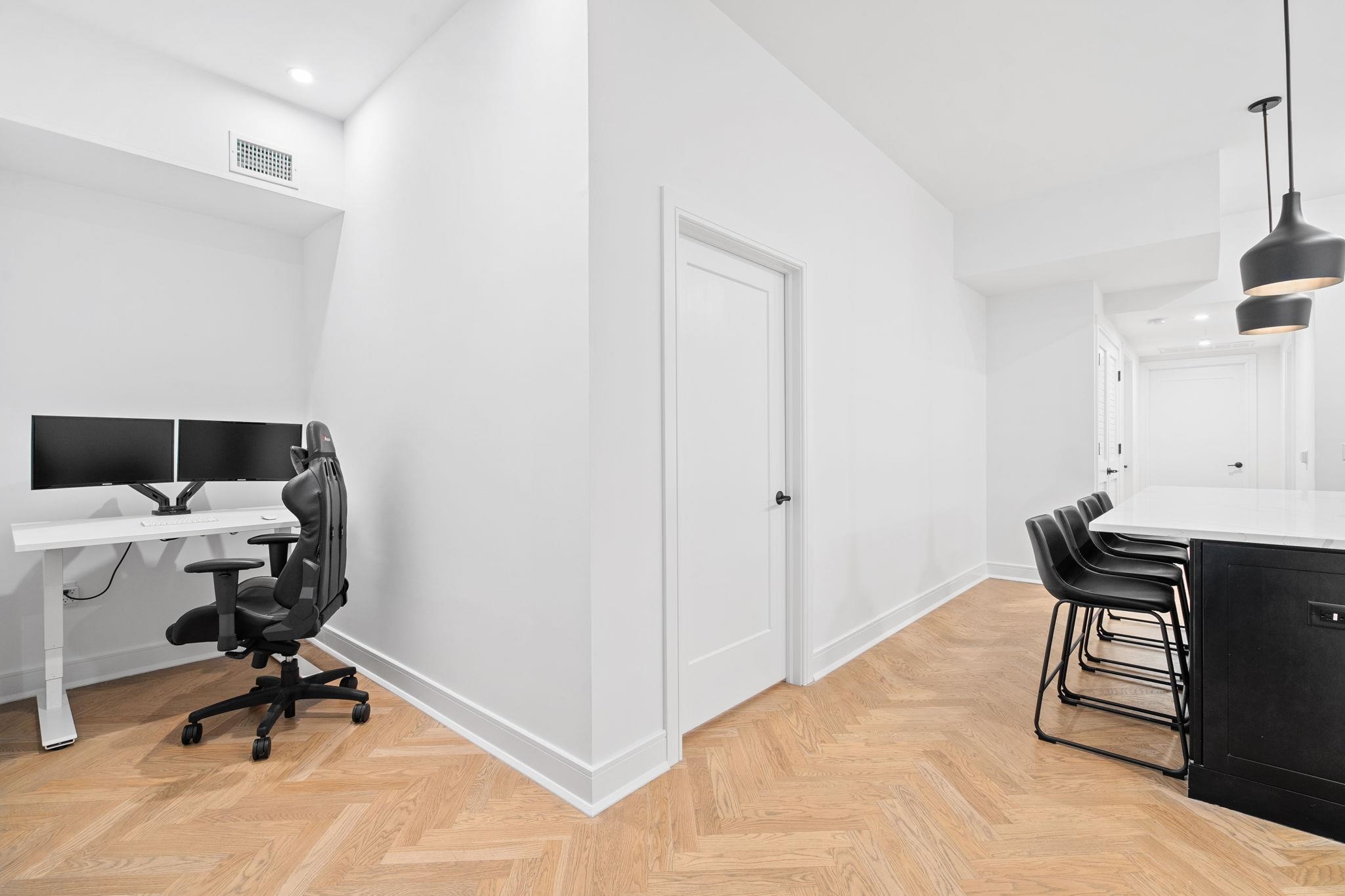 151 WEBSTER AVE Unit: 101