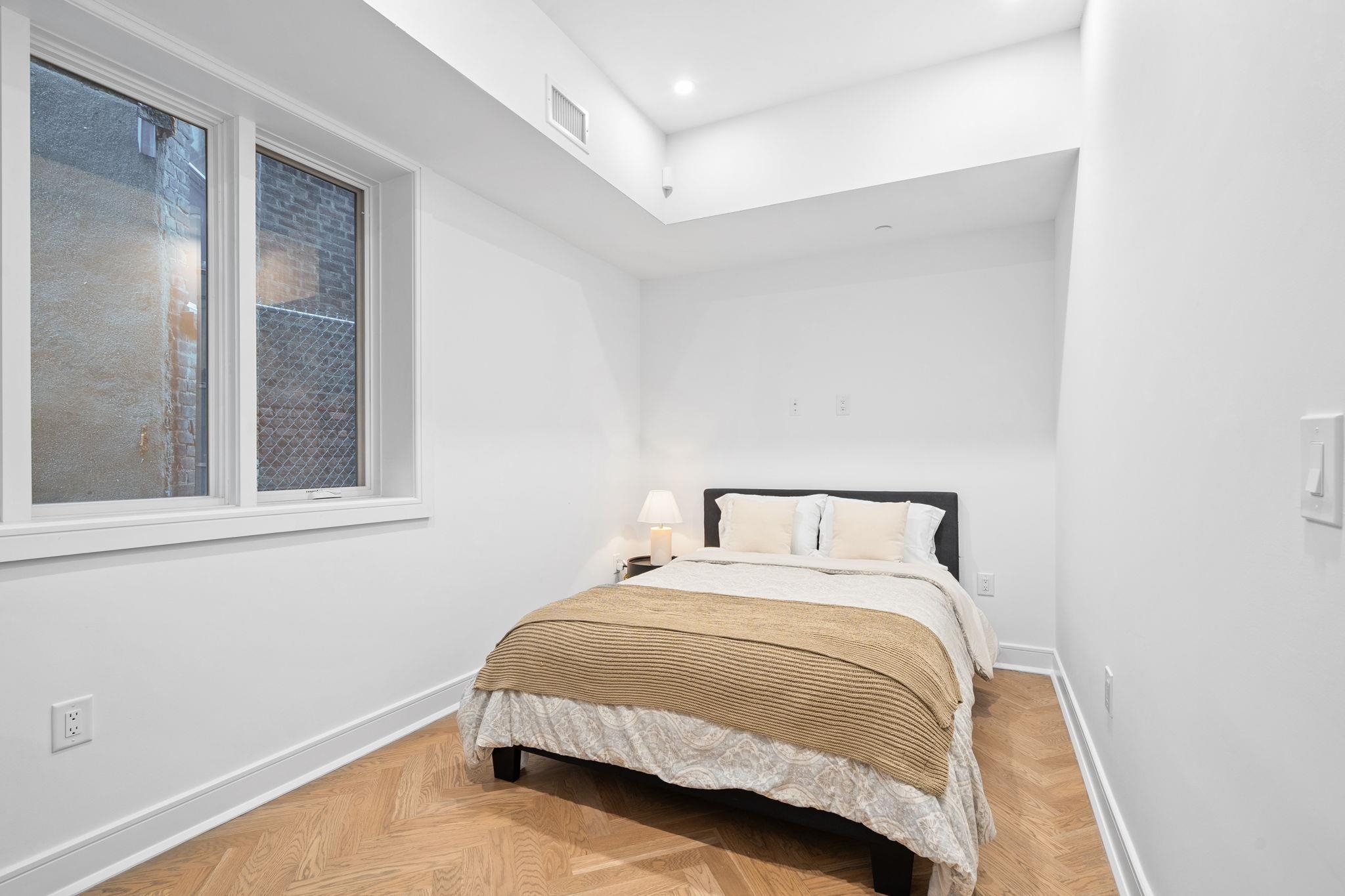 151 WEBSTER AVE Unit: 101