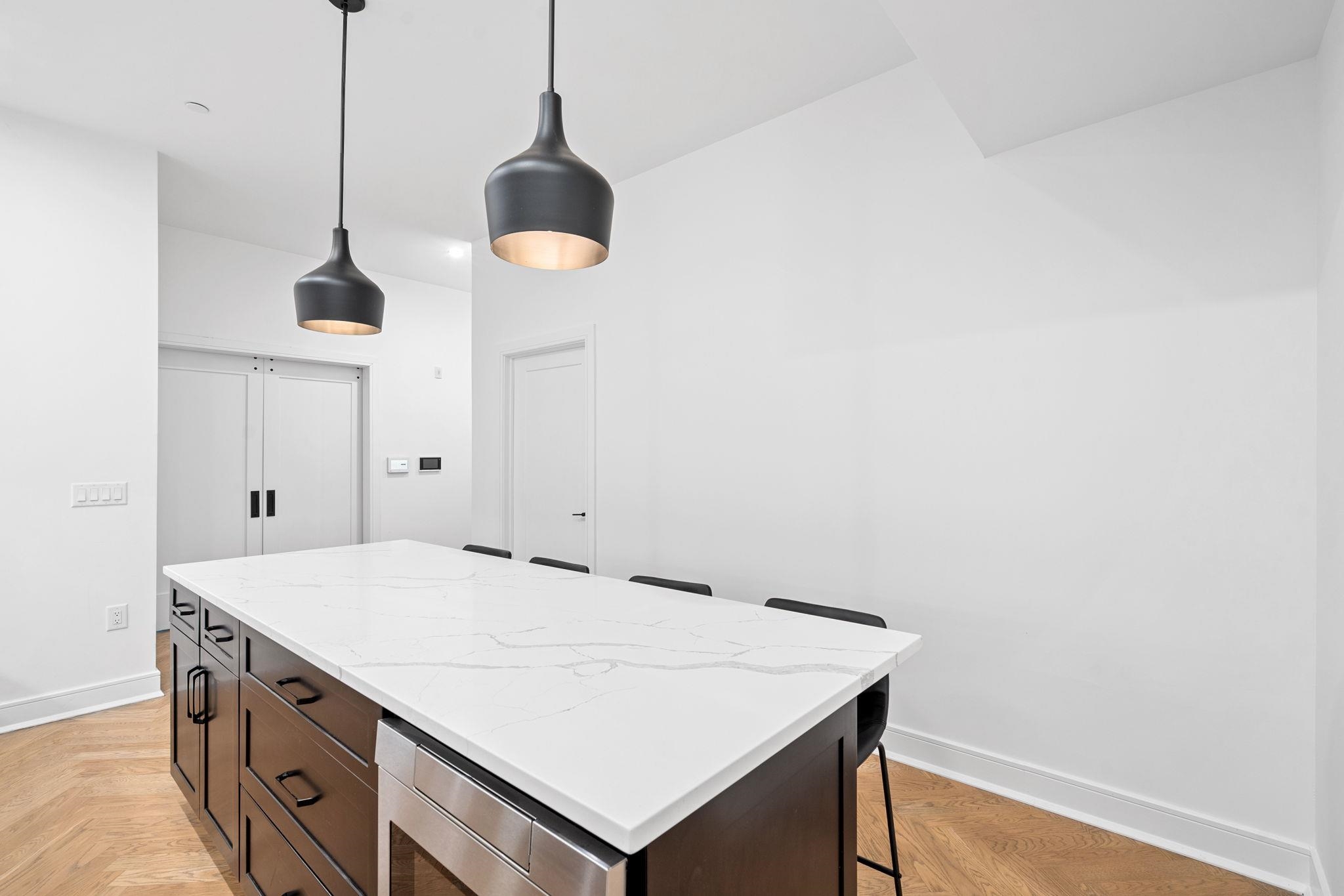 151 WEBSTER AVE Unit: 101