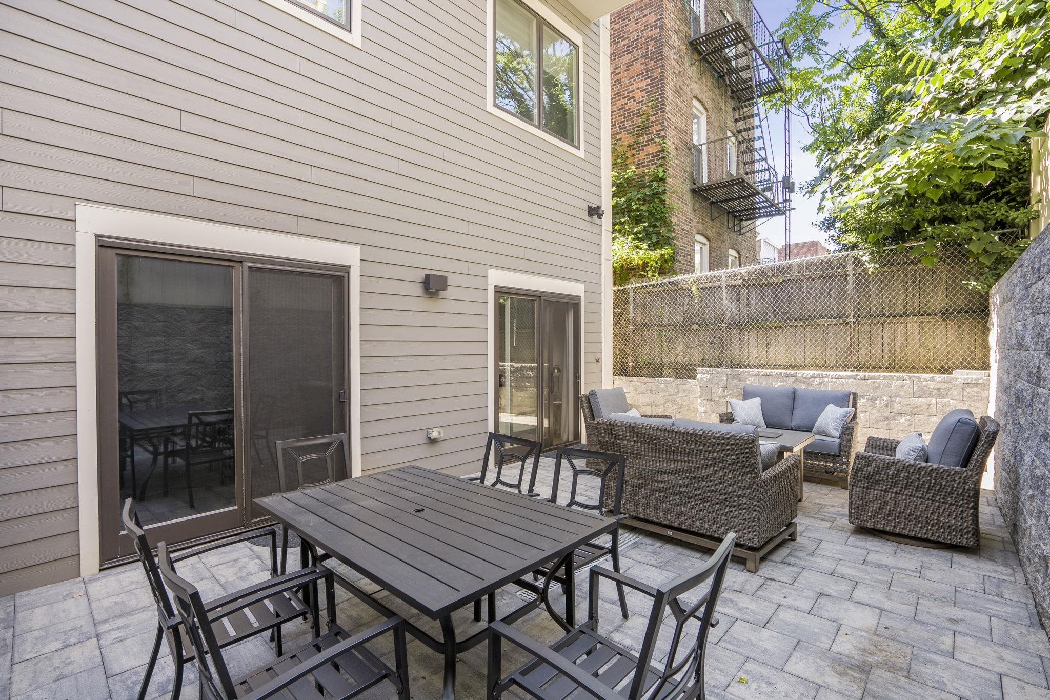 151 WEBSTER AVE Unit: 101