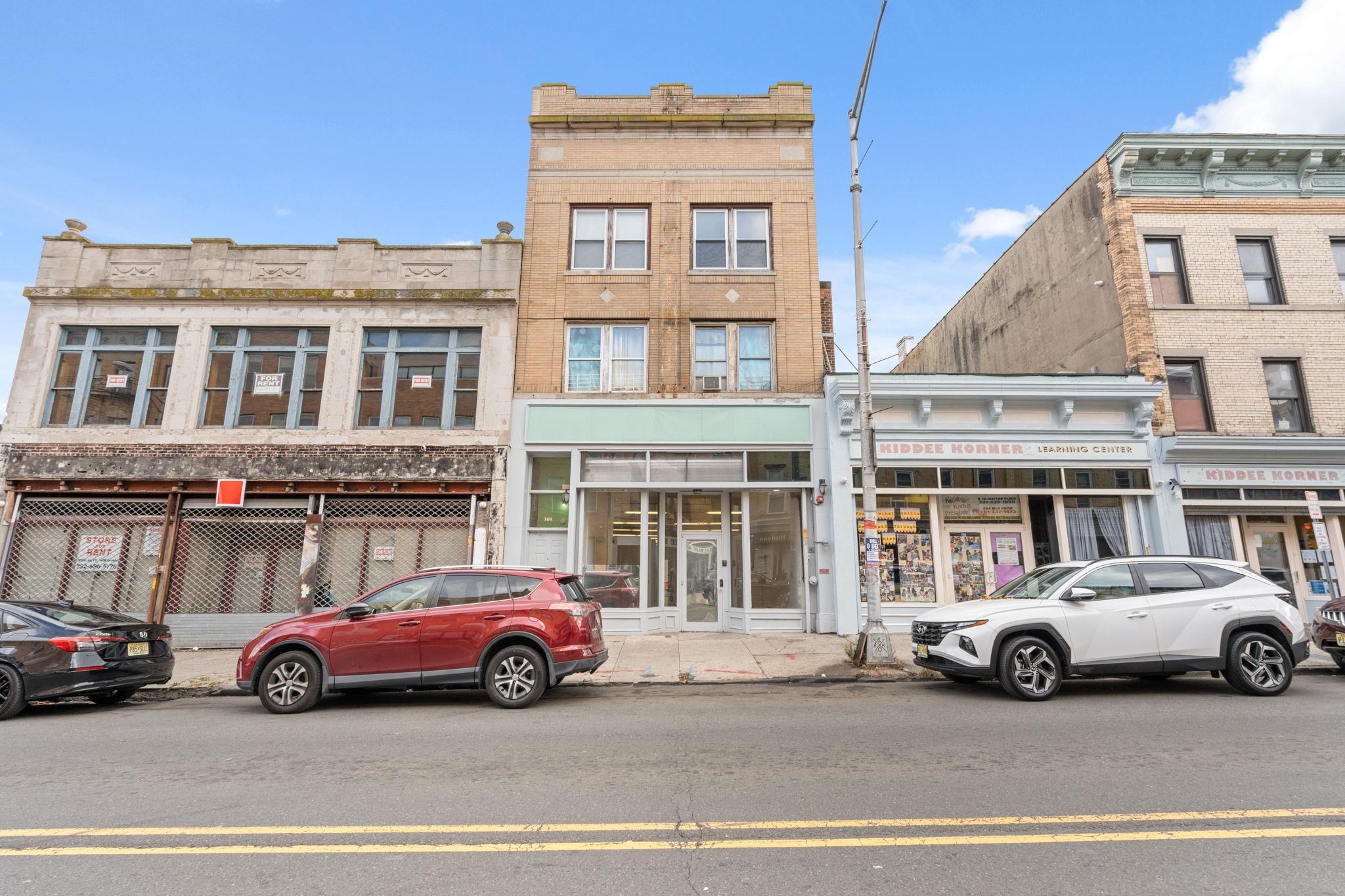 308 MARTIN LUTHER KING BLVD