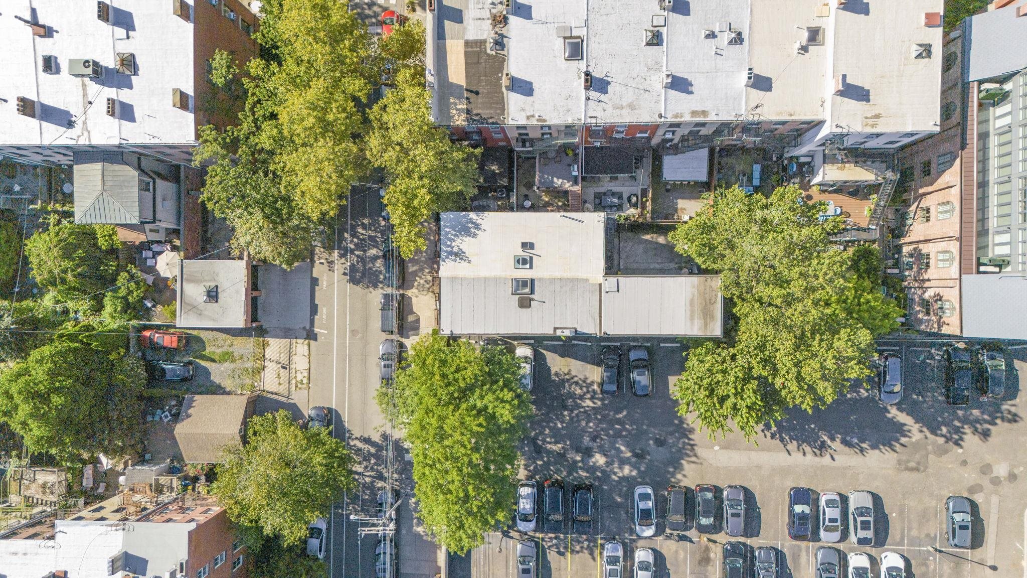 331 VARICK ST Unit: 1