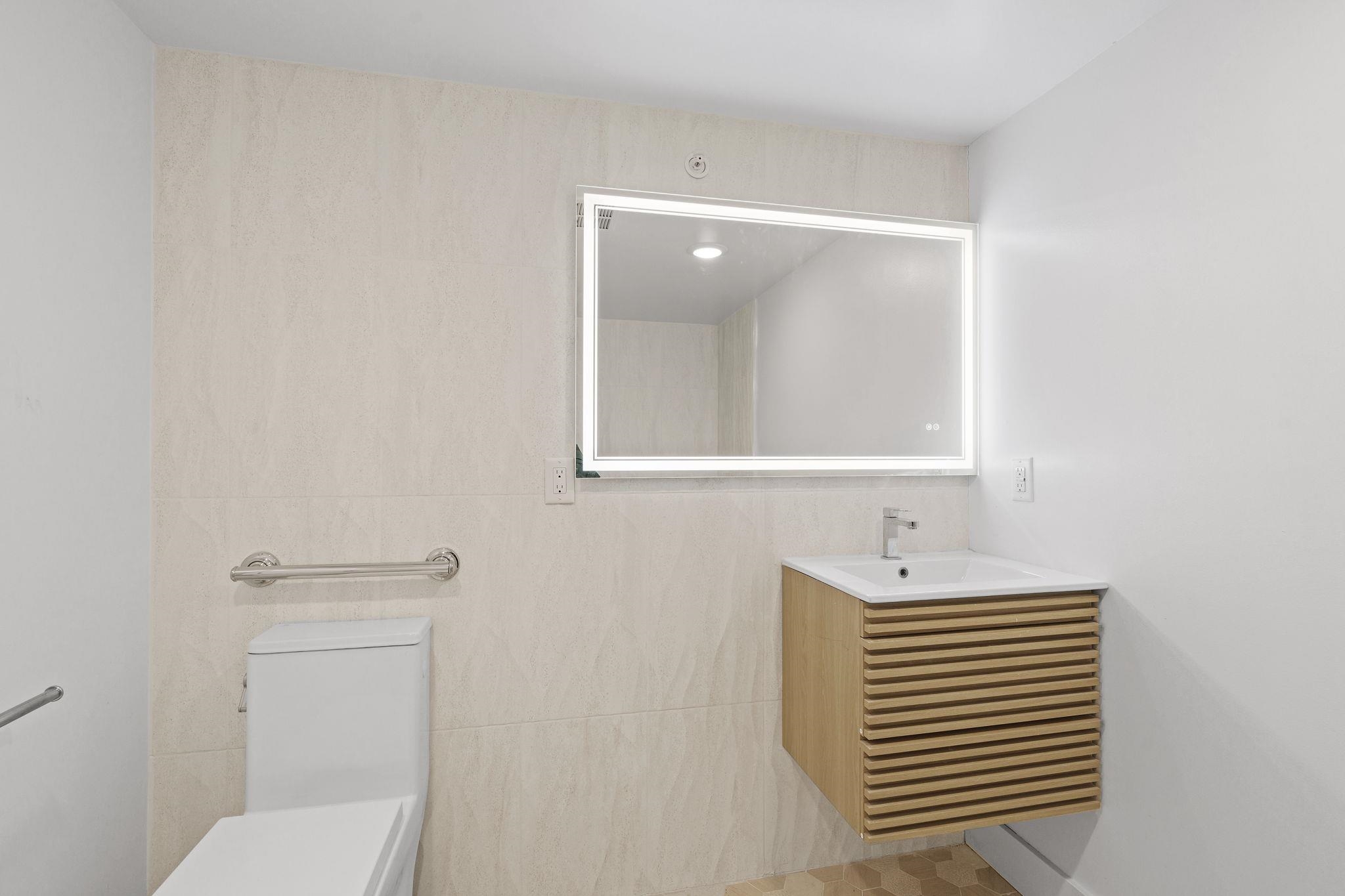 545 PALISADE AVE Unit: 2