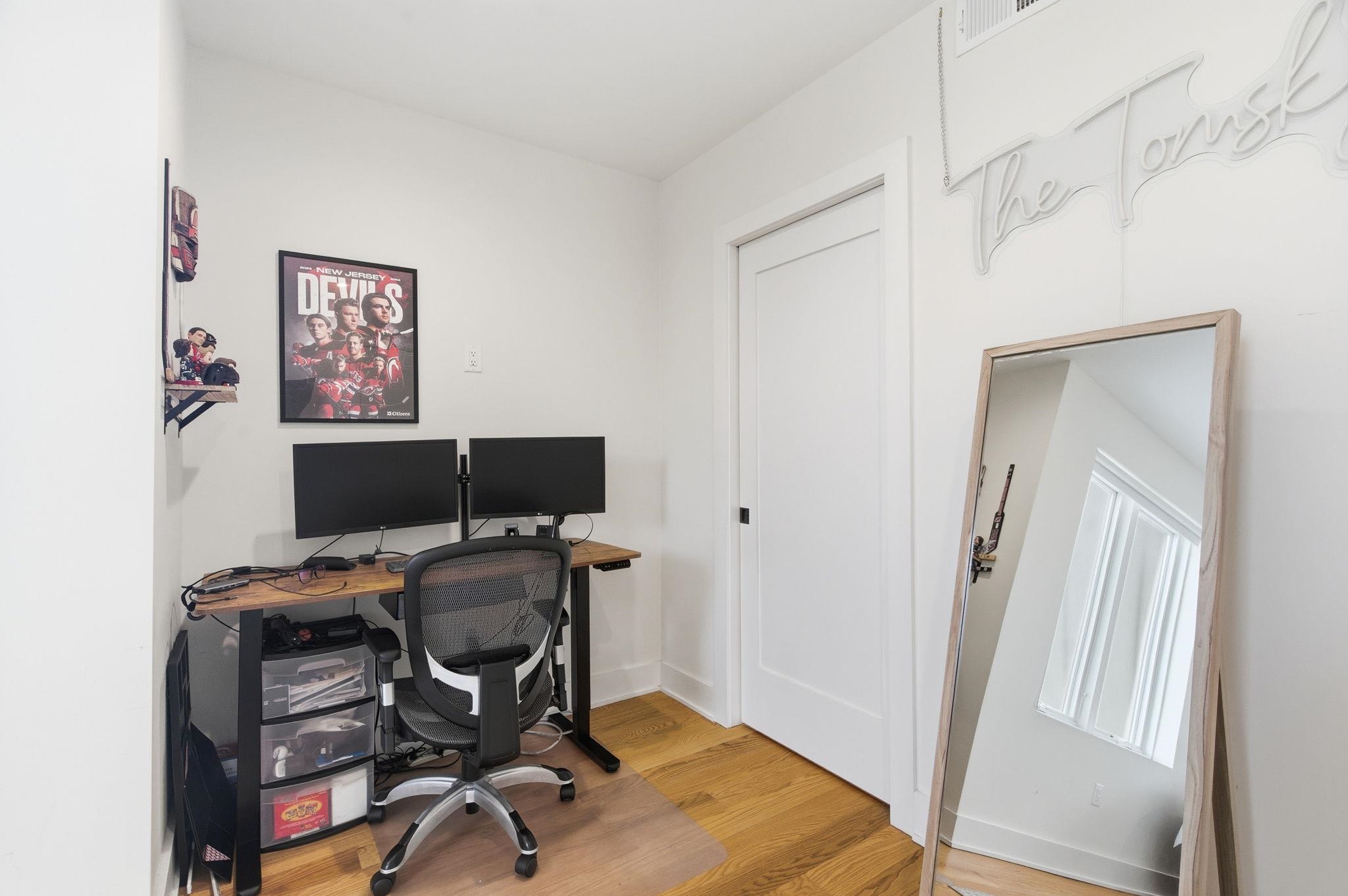 520 PALISADE AVE Unit: 301